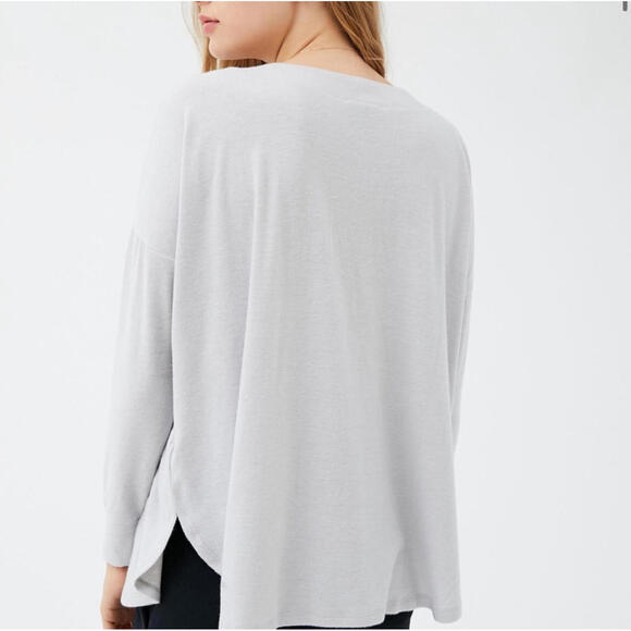 Urban Outfitters Out From Under Gray Blaine Oversized Henley Sweater- Size Large - Picture 4 of 9